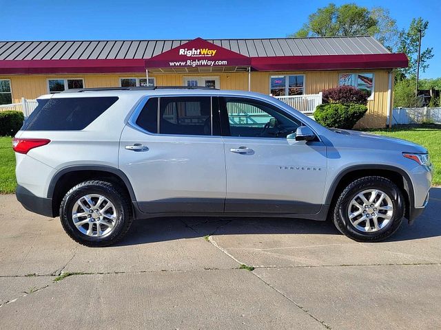 2020 Chevrolet Traverse LT Cloth