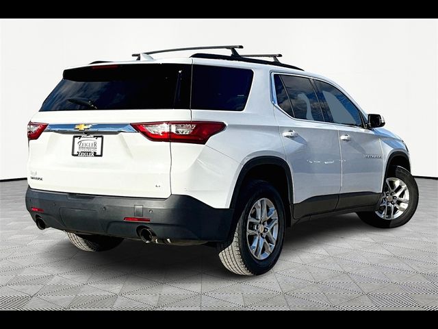 2020 Chevrolet Traverse LT Cloth