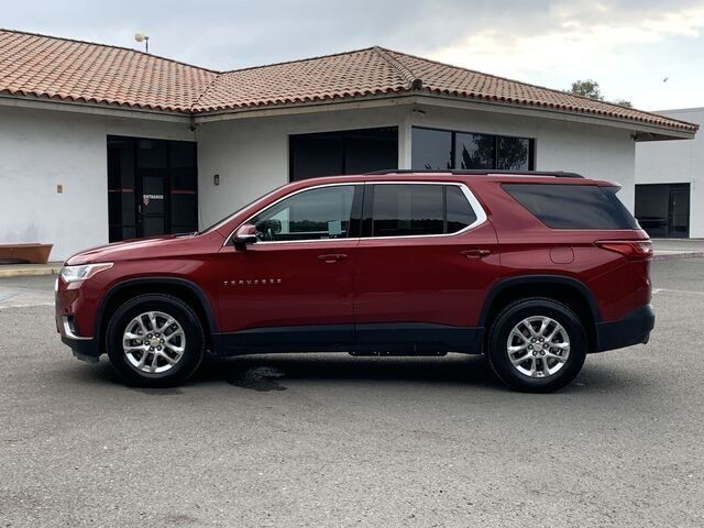 2020 Chevrolet Traverse LT Cloth