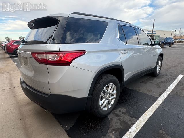 2020 Chevrolet Traverse LT Cloth