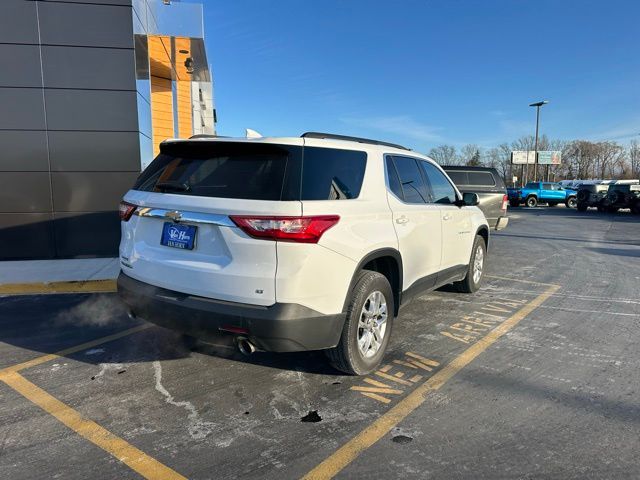 2020 Chevrolet Traverse LT Cloth