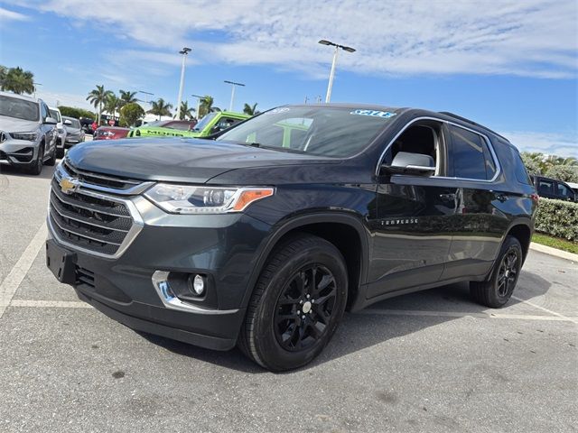 2020 Chevrolet Traverse LT Cloth