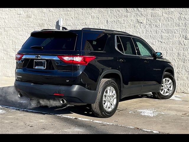 2020 Chevrolet Traverse LT Cloth