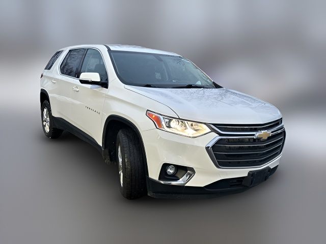 2020 Chevrolet Traverse LT Cloth