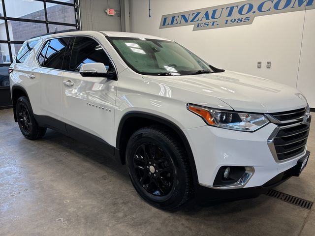 2020 Chevrolet Traverse LT Cloth