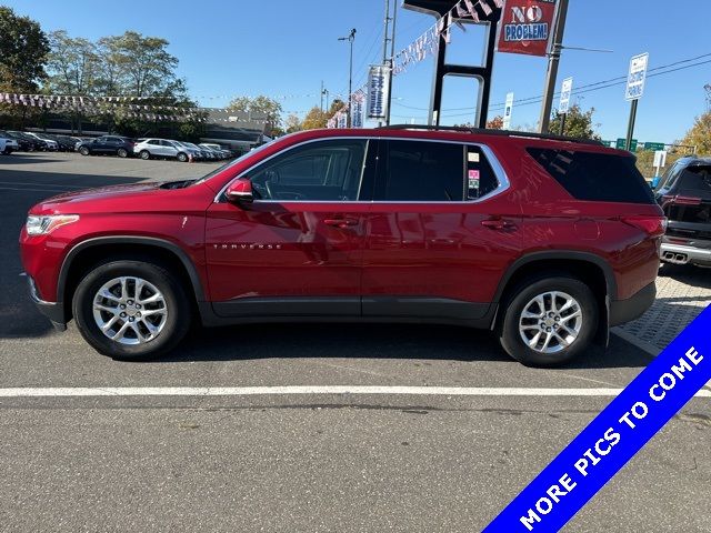 2020 Chevrolet Traverse LT Cloth