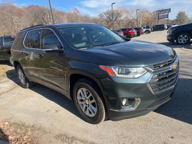 2020 Chevrolet Traverse LT Cloth