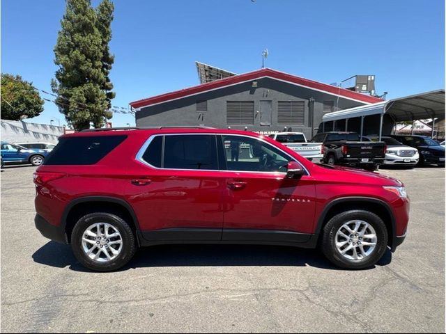 2020 Chevrolet Traverse LT Cloth