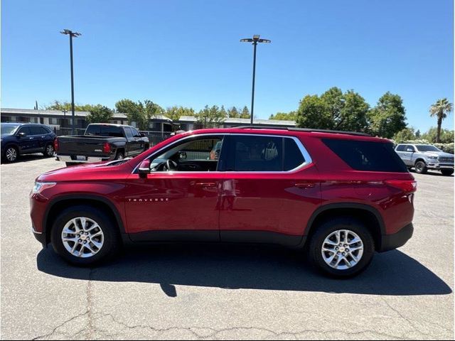 2020 Chevrolet Traverse LT Cloth