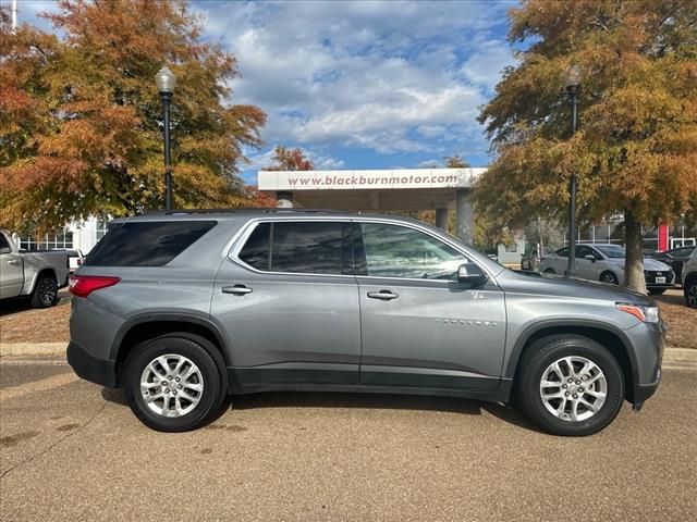 2020 Chevrolet Traverse LT Cloth