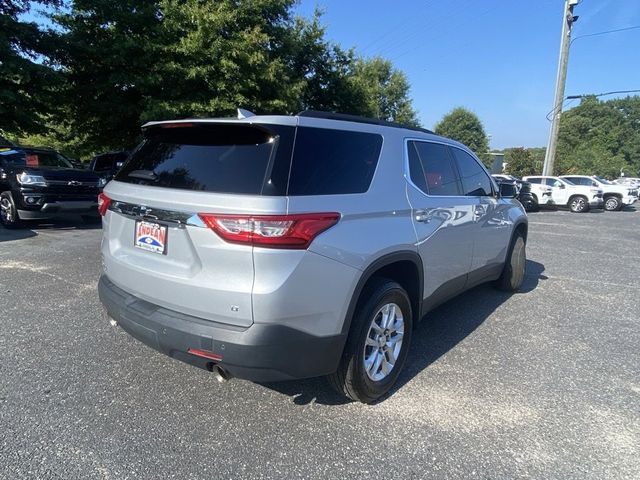 2020 Chevrolet Traverse LT Cloth