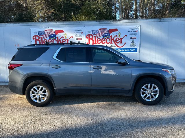 2020 Chevrolet Traverse LT Cloth