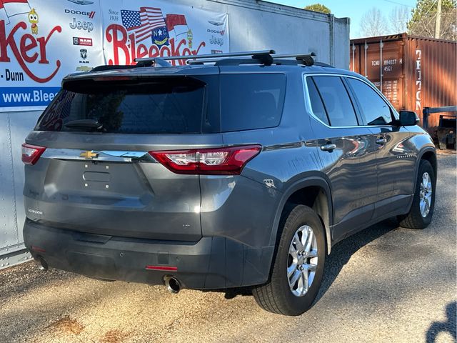 2020 Chevrolet Traverse LT Cloth