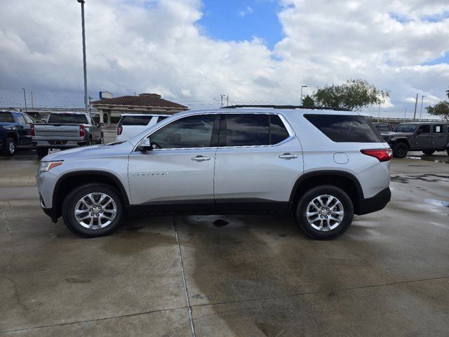 2020 Chevrolet Traverse LT Cloth