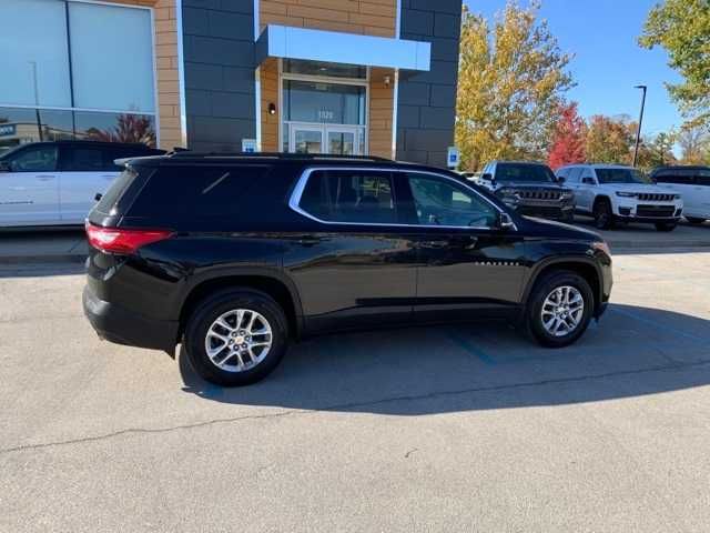 2020 Chevrolet Traverse LT Cloth