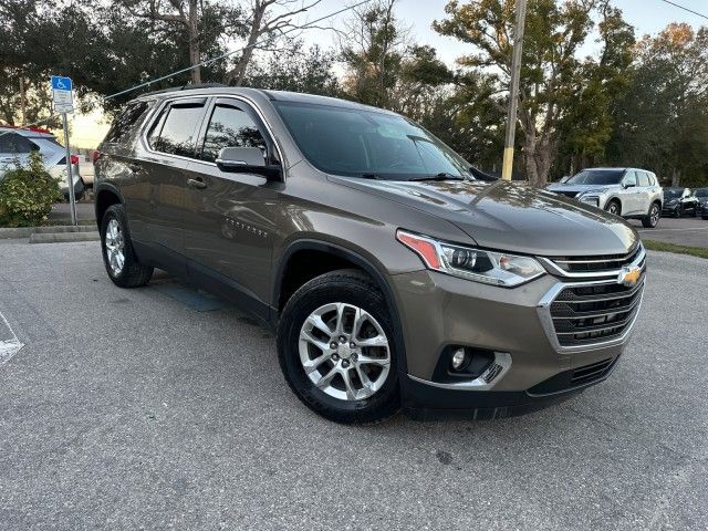 2020 Chevrolet Traverse LT Cloth