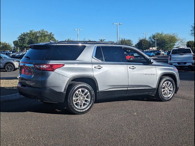 2020 Chevrolet Traverse LT Cloth