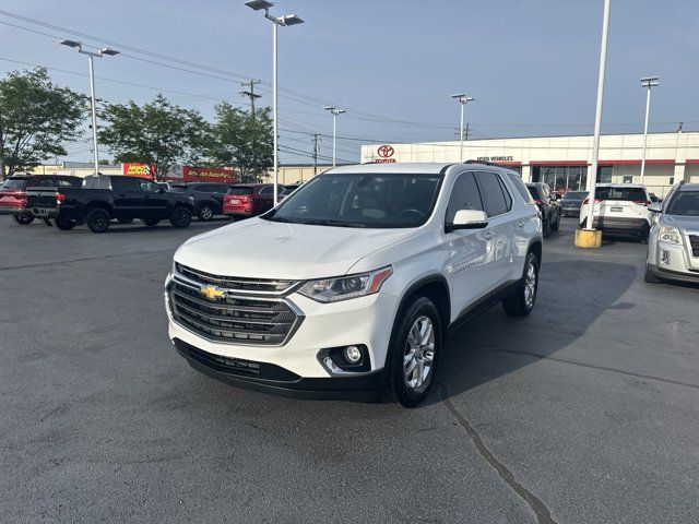 2020 Chevrolet Traverse LT Cloth