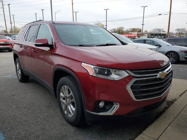 2020 Chevrolet Traverse LT Cloth