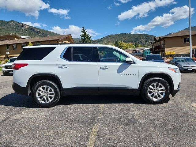 2020 Chevrolet Traverse LT Cloth