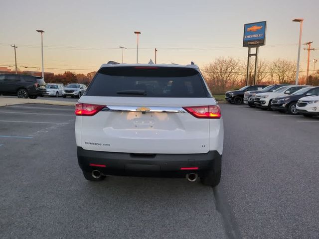 2020 Chevrolet Traverse LT Cloth