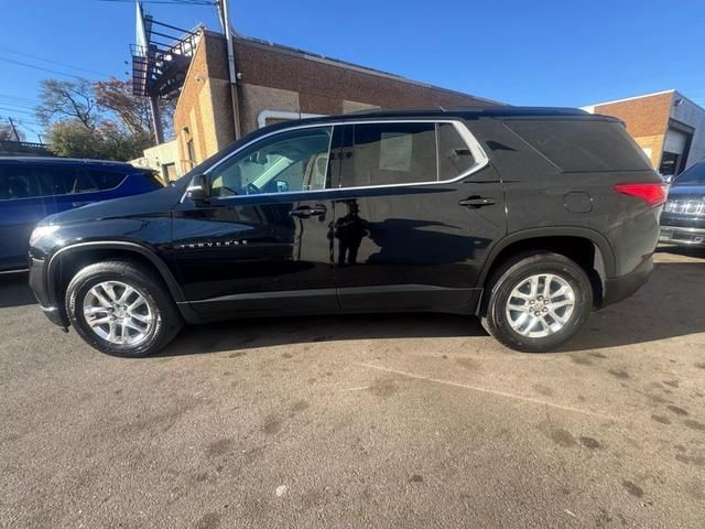 2020 Chevrolet Traverse LT Cloth