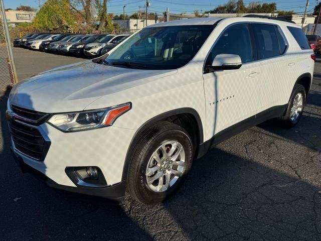 2020 Chevrolet Traverse LT Cloth