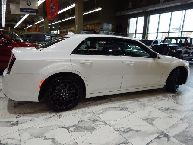 2020 Chrysler 300 300S