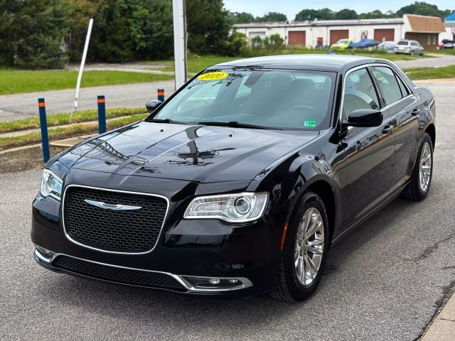 2020 Chrysler 300 Touring
