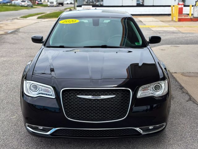 2020 Chrysler 300 Touring