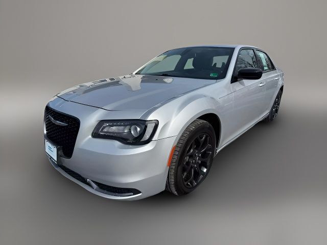 2020 Chrysler 300 Touring