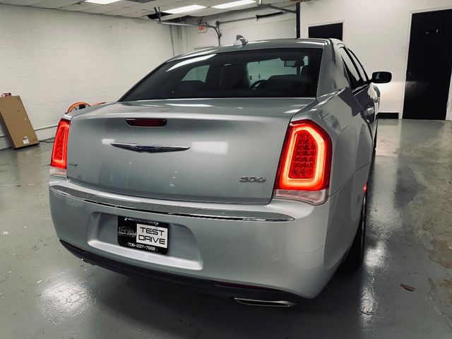 2020 Chrysler 300 Limited