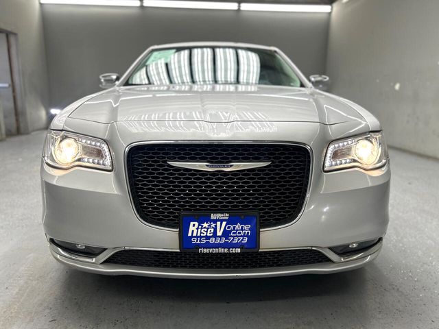 2020 Chrysler 300 Limited