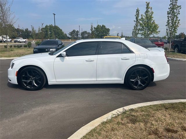 2020 Chrysler 300 300S