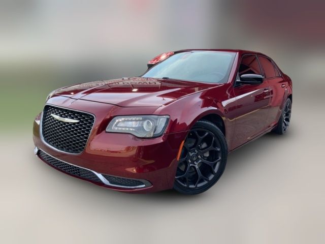 2020 Chrysler 300 Touring