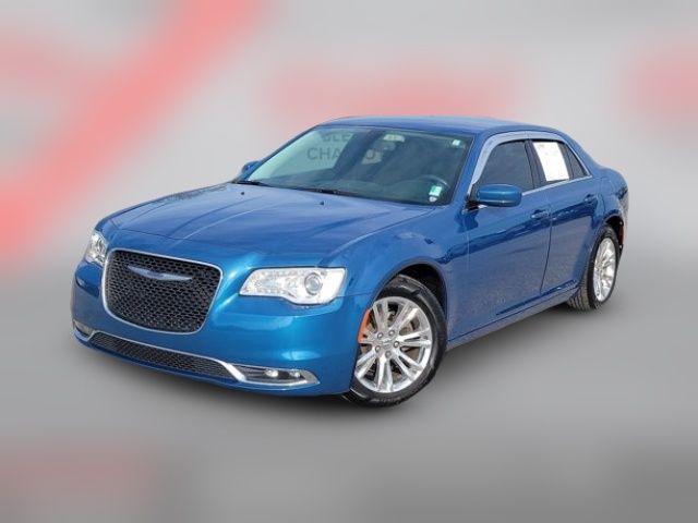 2020 Chrysler 300 Touring