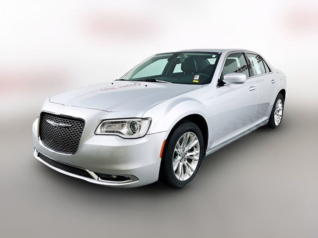 2020 Chrysler 300 Touring