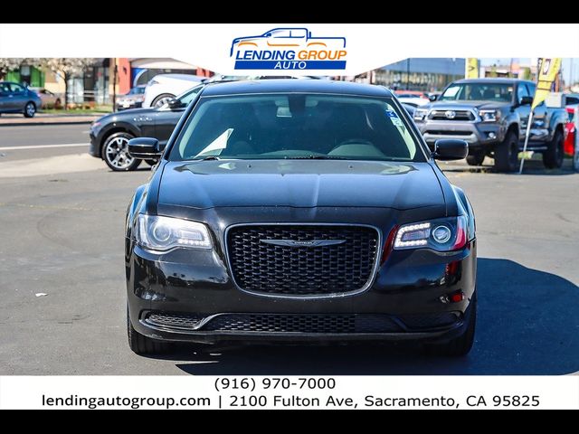 2020 Chrysler 300 Touring