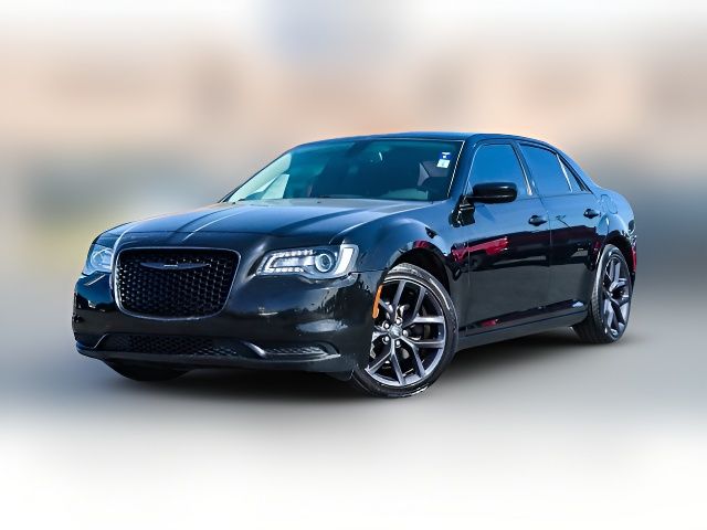 2020 Chrysler 300 Touring