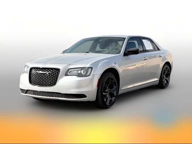 2020 Chrysler 300 Touring