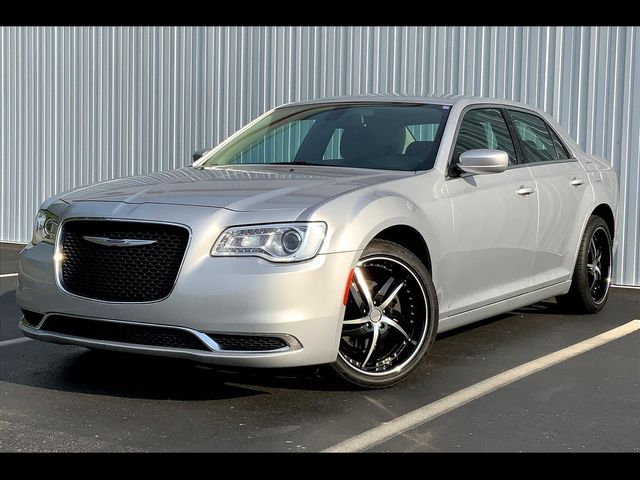 2020 Chrysler 300 Touring