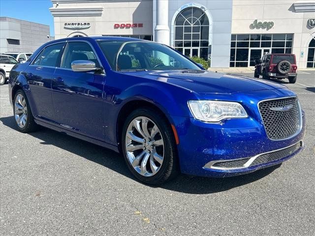 2020 Chrysler 300 Touring