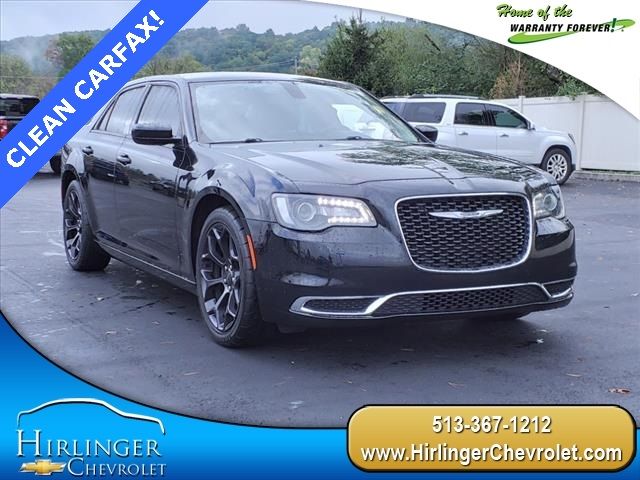 2020 Chrysler 300 Touring