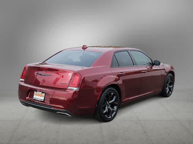 2020 Chrysler 300 Touring