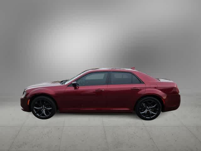 2020 Chrysler 300 Touring