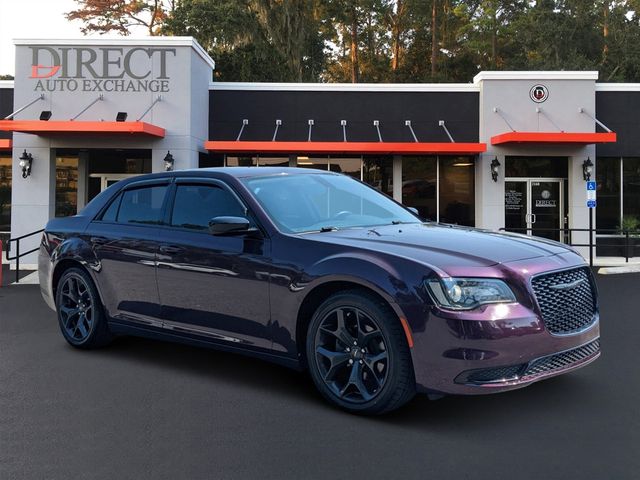 2020 Chrysler 300 Touring