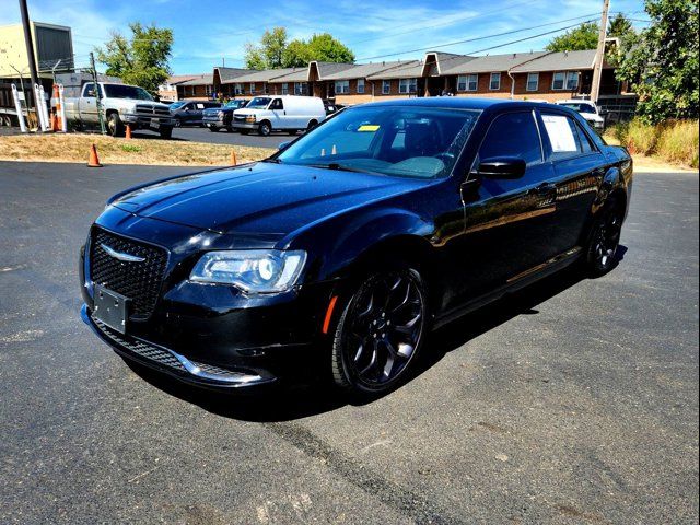 2020 Chrysler 300 Touring