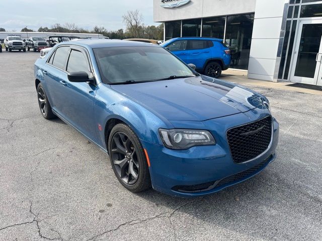 2020 Chrysler 300 Touring