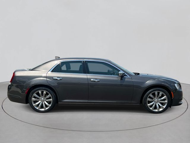 2020 Chrysler 300 Touring