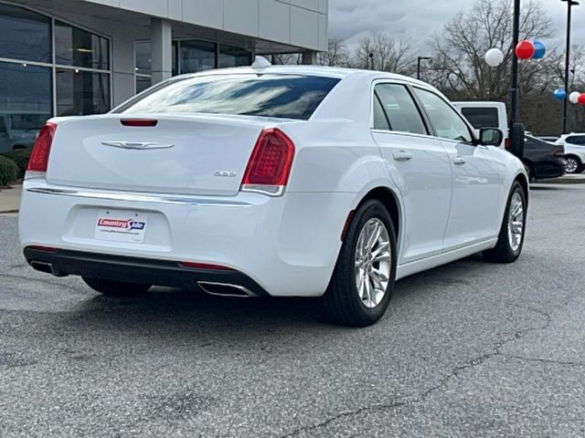 2020 Chrysler 300 Touring L